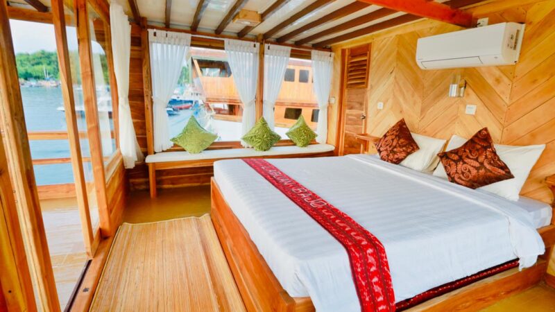 Bateau privatisé supérieur - master cabine