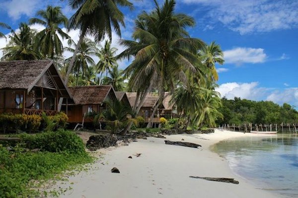Des maisons sur les iles Togian à Sulawesi en Indonésie